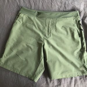 Virus ST10 men’s razr short